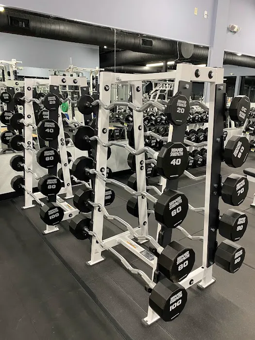 Kings & Queens Elite Fitness Facility Picture 9