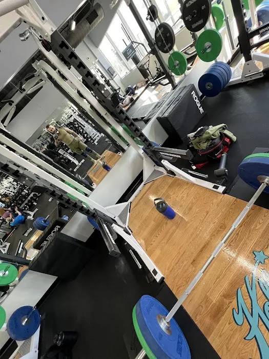 Kings & Queens Elite Fitness Facility Picture 8