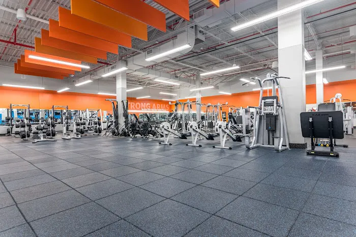 Blink Fitness Queens Village Picture 3