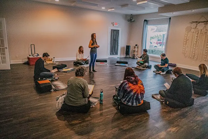 Full Circle Yoga+ Picture 9