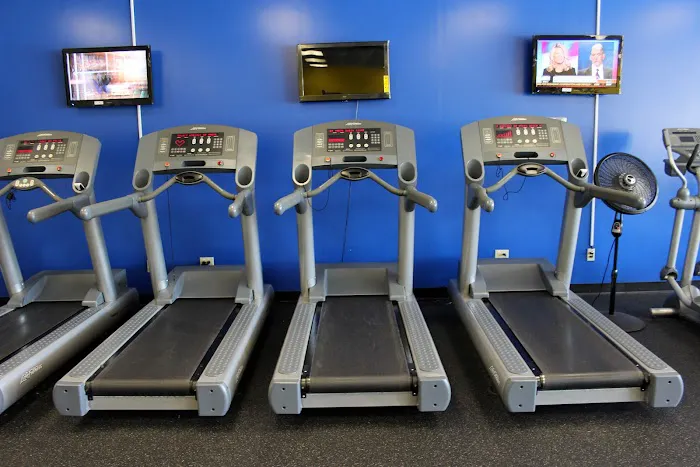 Your Time 24-7 Fitness Picture 2