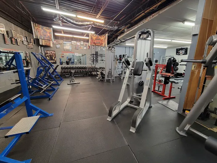 Bodies & Beyond Gym & Fitness Center Picture 3