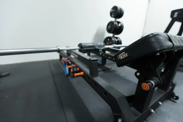 MaxFit Performance Gym Picture 3