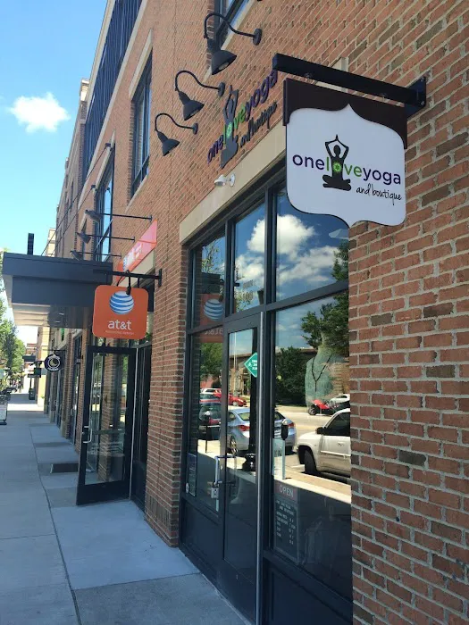One Love Yoga Boutique Picture 7