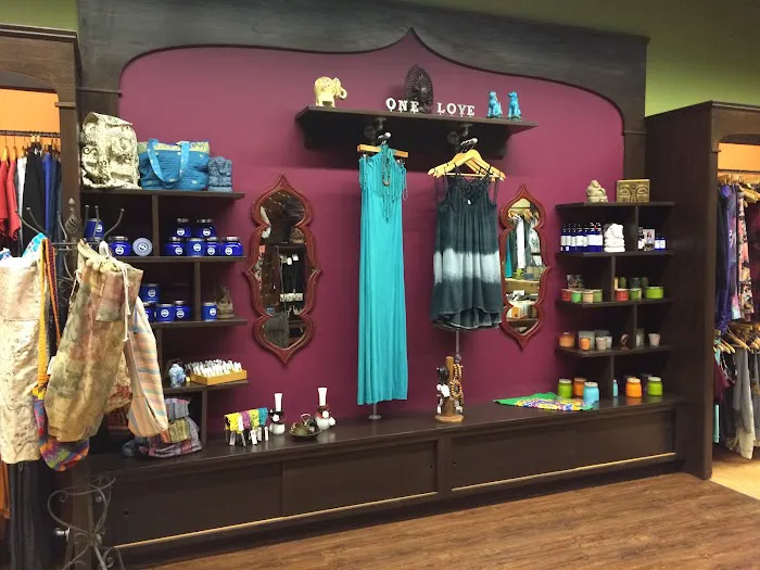 One Love Yoga Boutique Picture 5