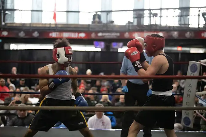 Flare Center Boxing Picture 7