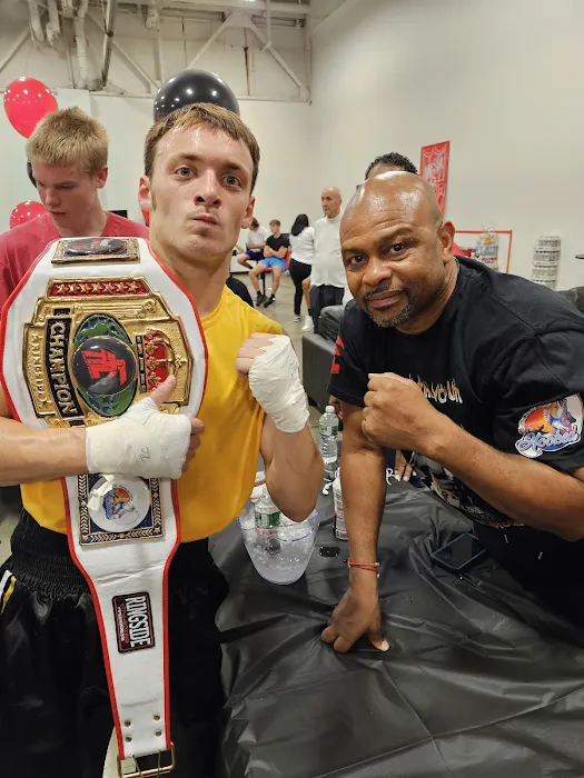 Flare Center Boxing Picture 9