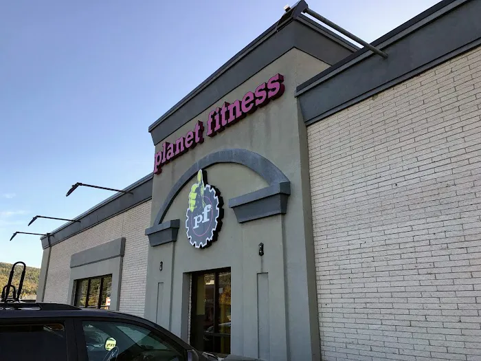 Planet Fitness Picture 4