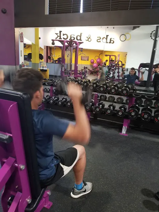 Planet Fitness Picture 6