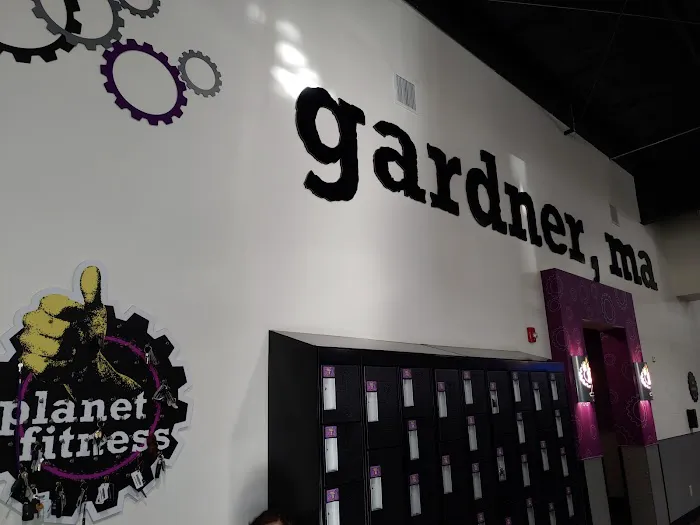 Planet Fitness Picture 5
