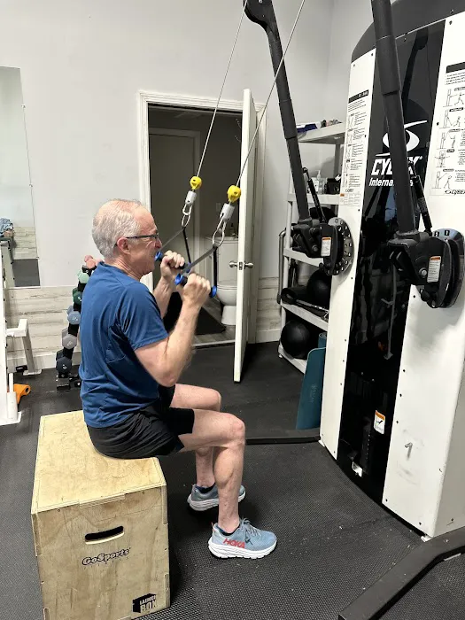 Iron Standard Fitness Picture 2