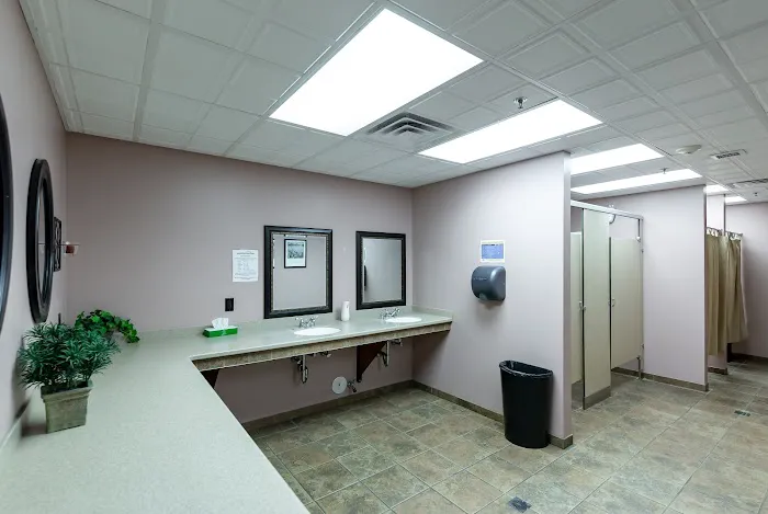 The Zoo Health Club, Bedford NH Picture 3