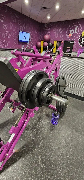 Planet Fitness Picture 1