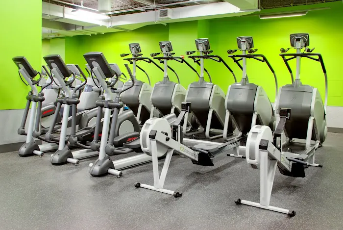 Blink Fitness Murray Hill Picture 1