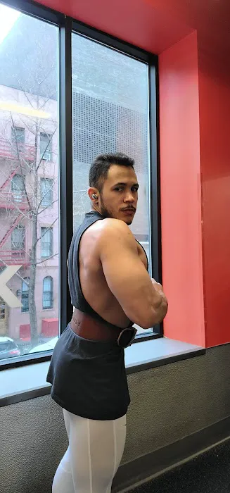 Blink Fitness 54th Picture 9