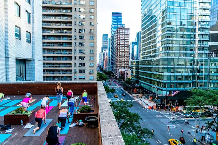 CompleteBody Midtown East Picture 1