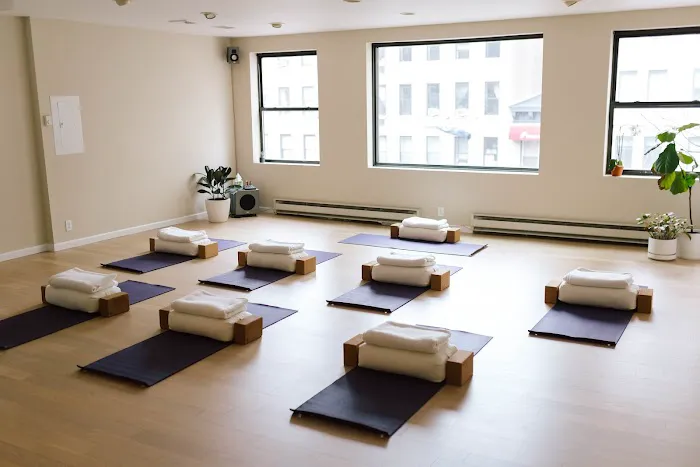 Om City Yoga Picture 1