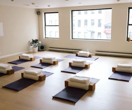 Om City Yoga