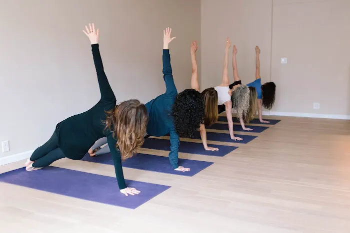 Om City Yoga Picture 7