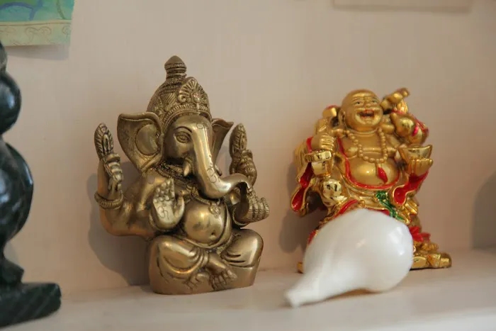 Yoga 216 Picture 10