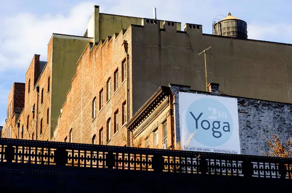 Yoga 216 Picture 5