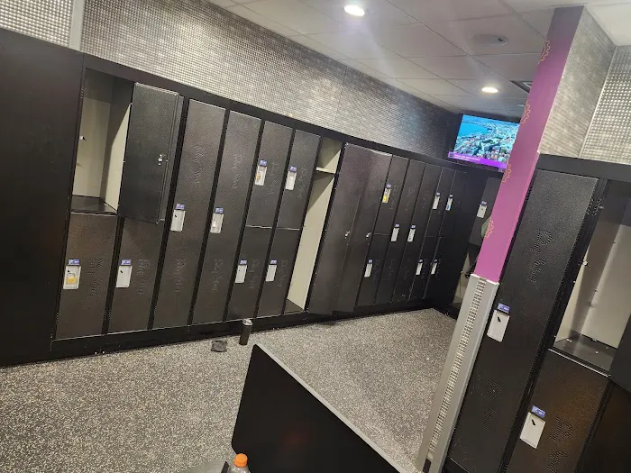 Planet Fitness Picture 8