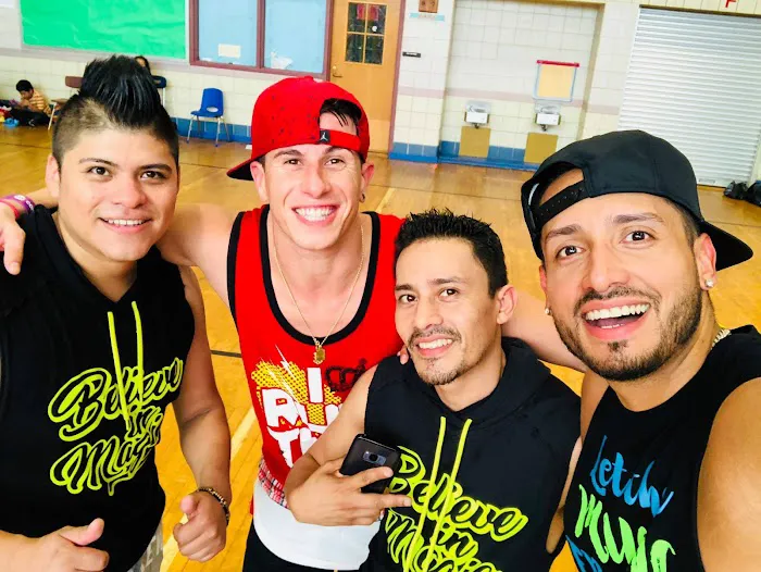 seven zumba Picture 8