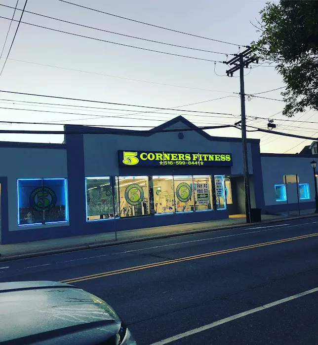 Lynbrook Five Corners Fitness Picture 4