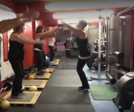 Body 30 Women's Fitness, personal training and group training