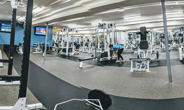 Fitness 19 Picture 4