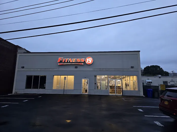 Fitness 19 Picture 7