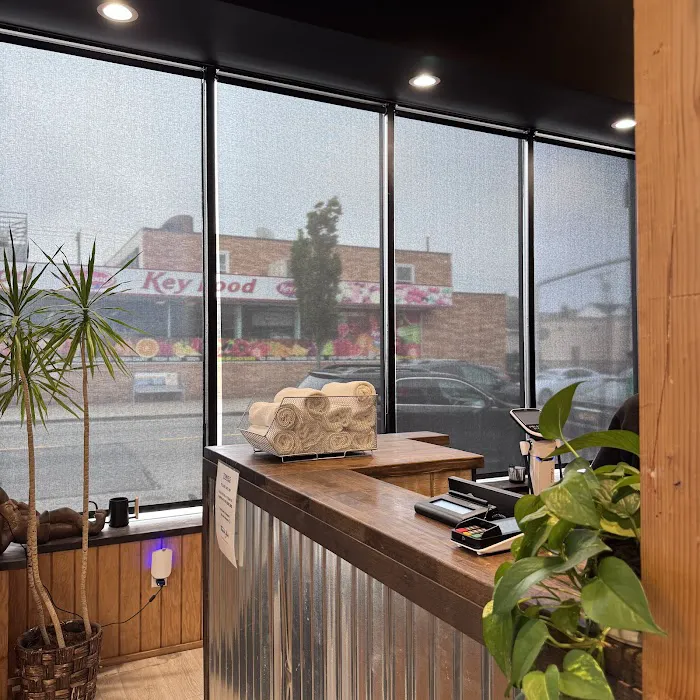 Hollywood West Picture 2
