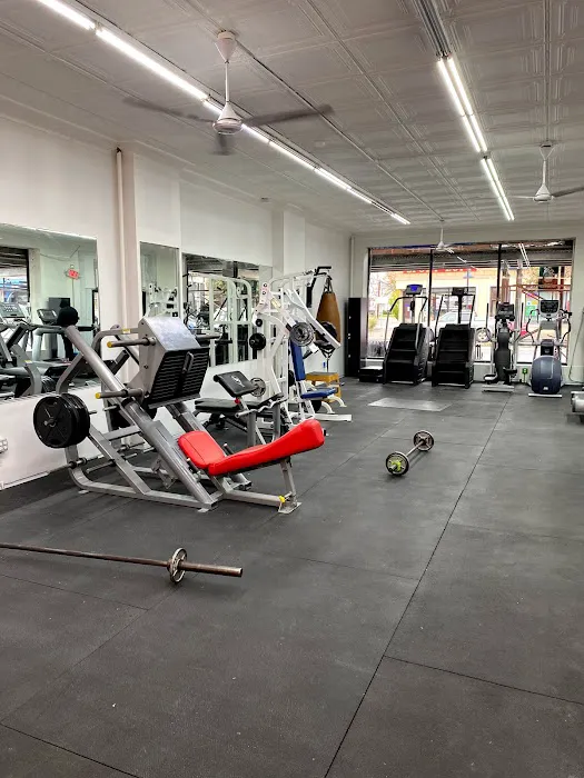 New hyde park personal training studio Picture 6