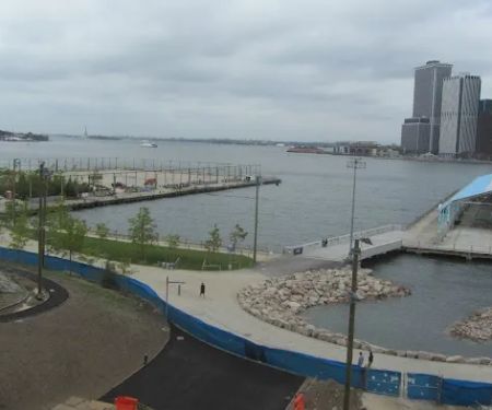 Brooklyn Bridge Park Fitness Equipment