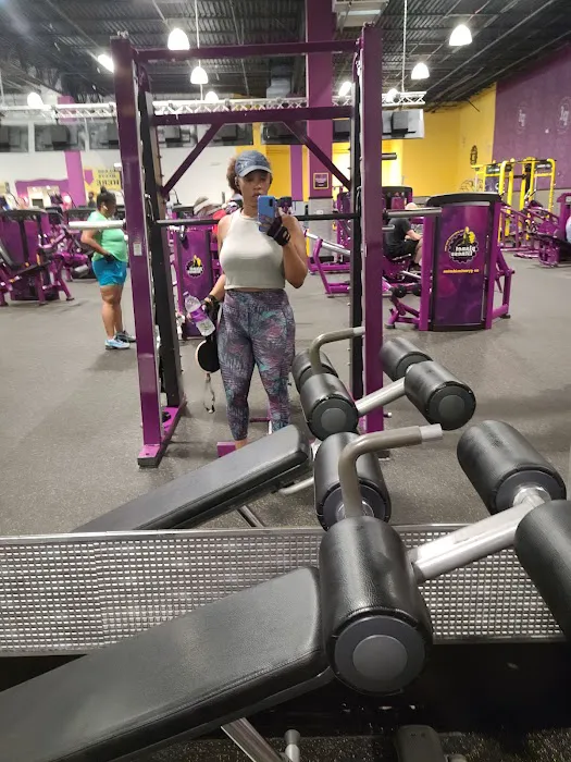 Planet Fitness Picture 2