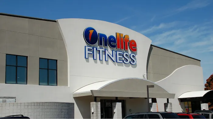 Onelife Fitness - Newport News Sports Club Picture 2