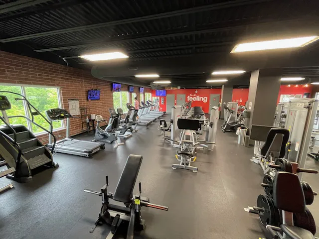 Snap Fitness Aurora Picture 5