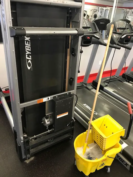 Snap Fitness Aurora Picture 2