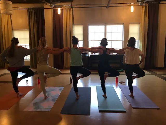Yoga Lounge & Barre Picture 1
