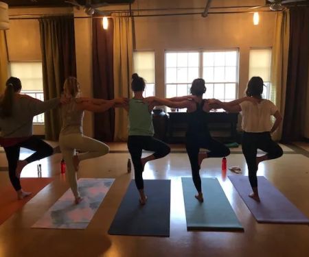 Yoga Lounge & Barre