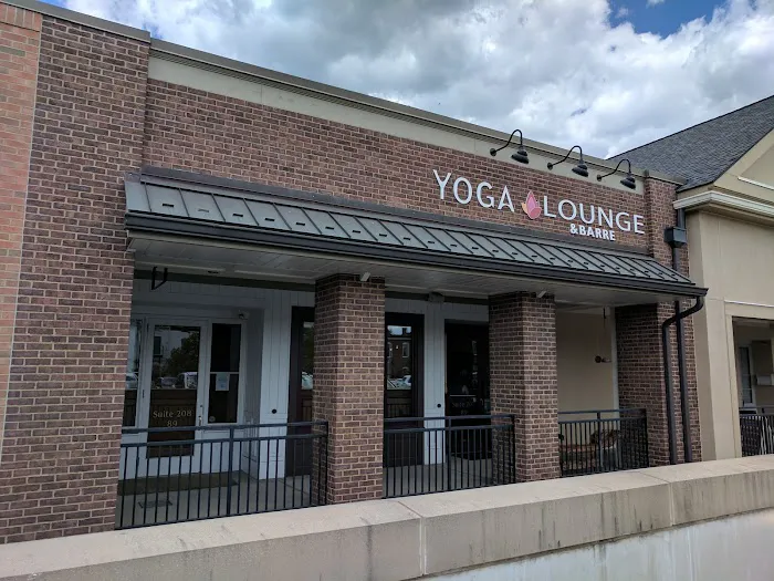 Yoga Lounge & Barre Picture 6