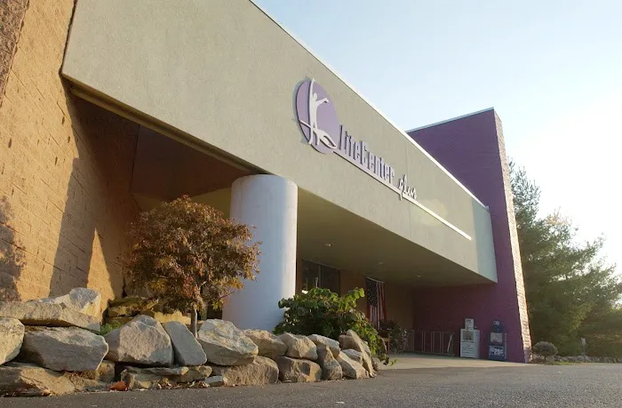 LifeCenter Plus Picture 1