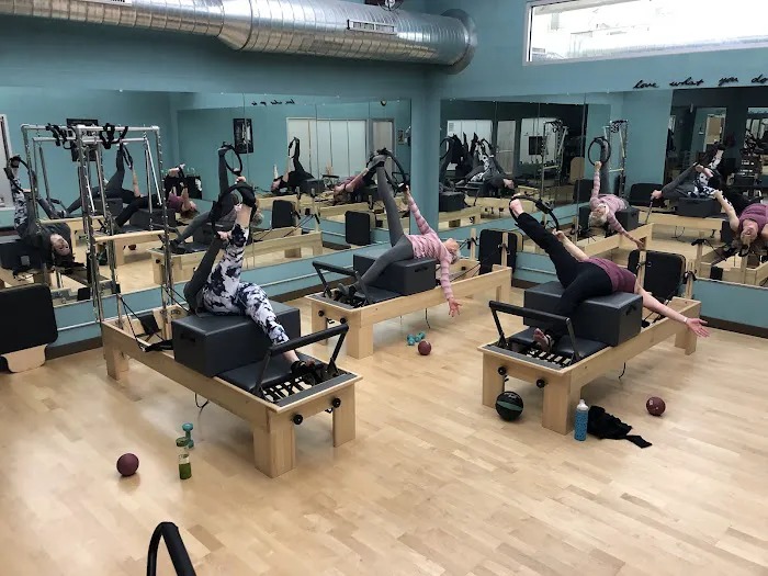 Pilates with Brookelyn Picture 3