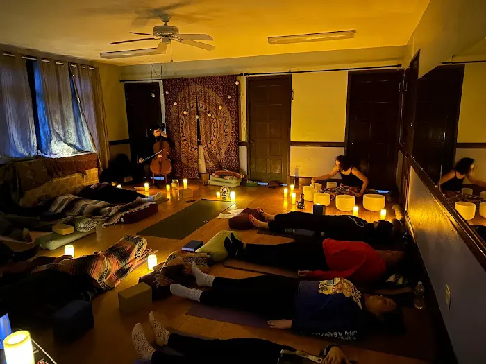 Yoga Parkside Foundation Picture 4