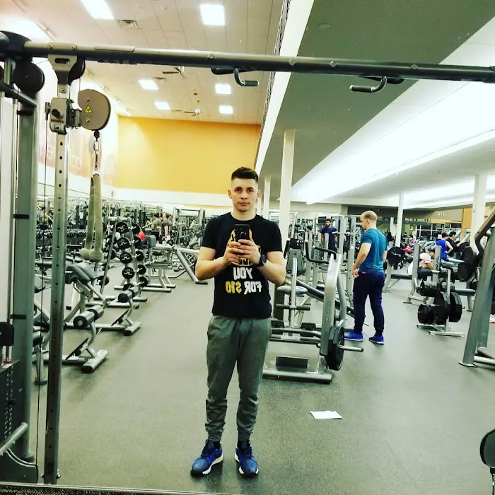 LA Fitness Picture 4