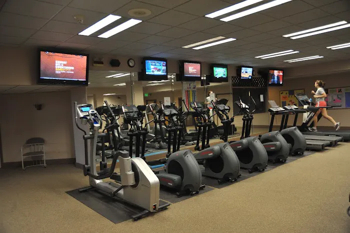 Harro East Athletic Club Picture 7