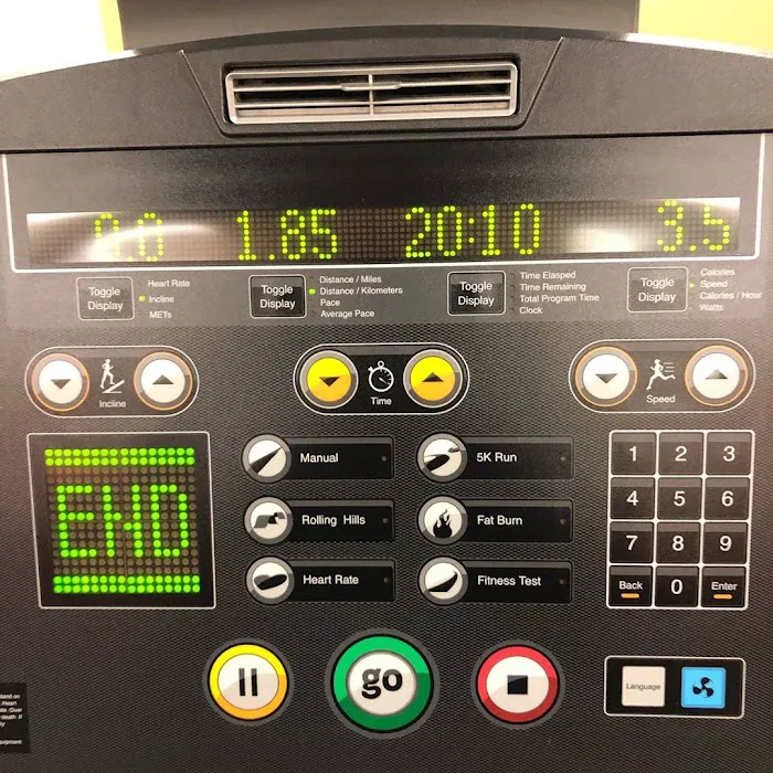 LA Fitness Picture 6