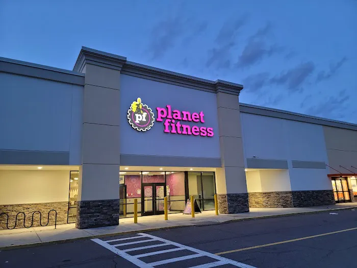 Planet Fitness Picture 4