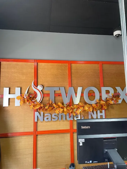 HOTWORX - Nashua, NH - Coliseum Ave Picture 8