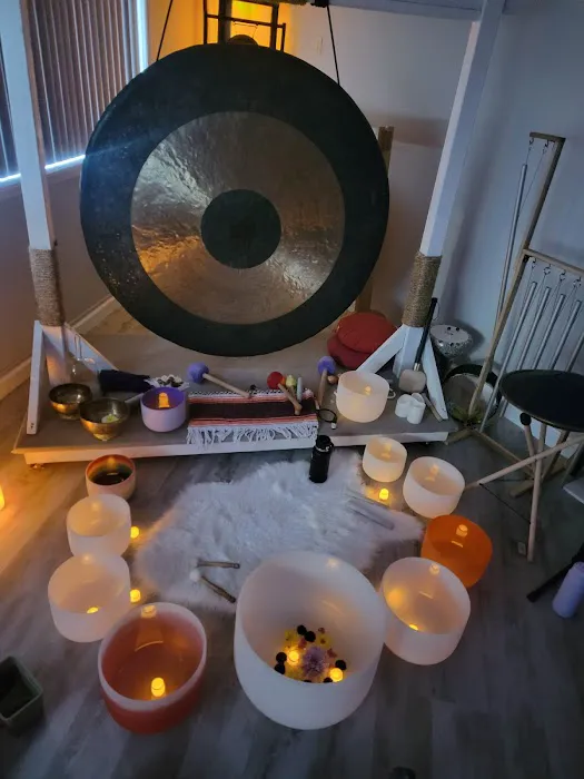 Sacred Moon Healing Center Picture 4
